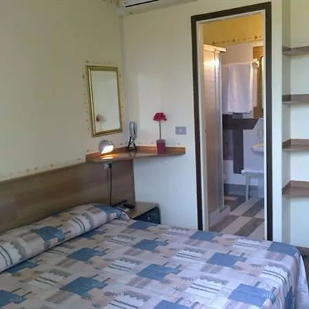 Belvedere Hotel 3*