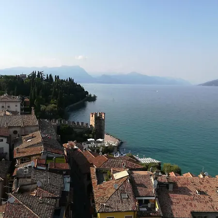 Belvedere Hotell 3*